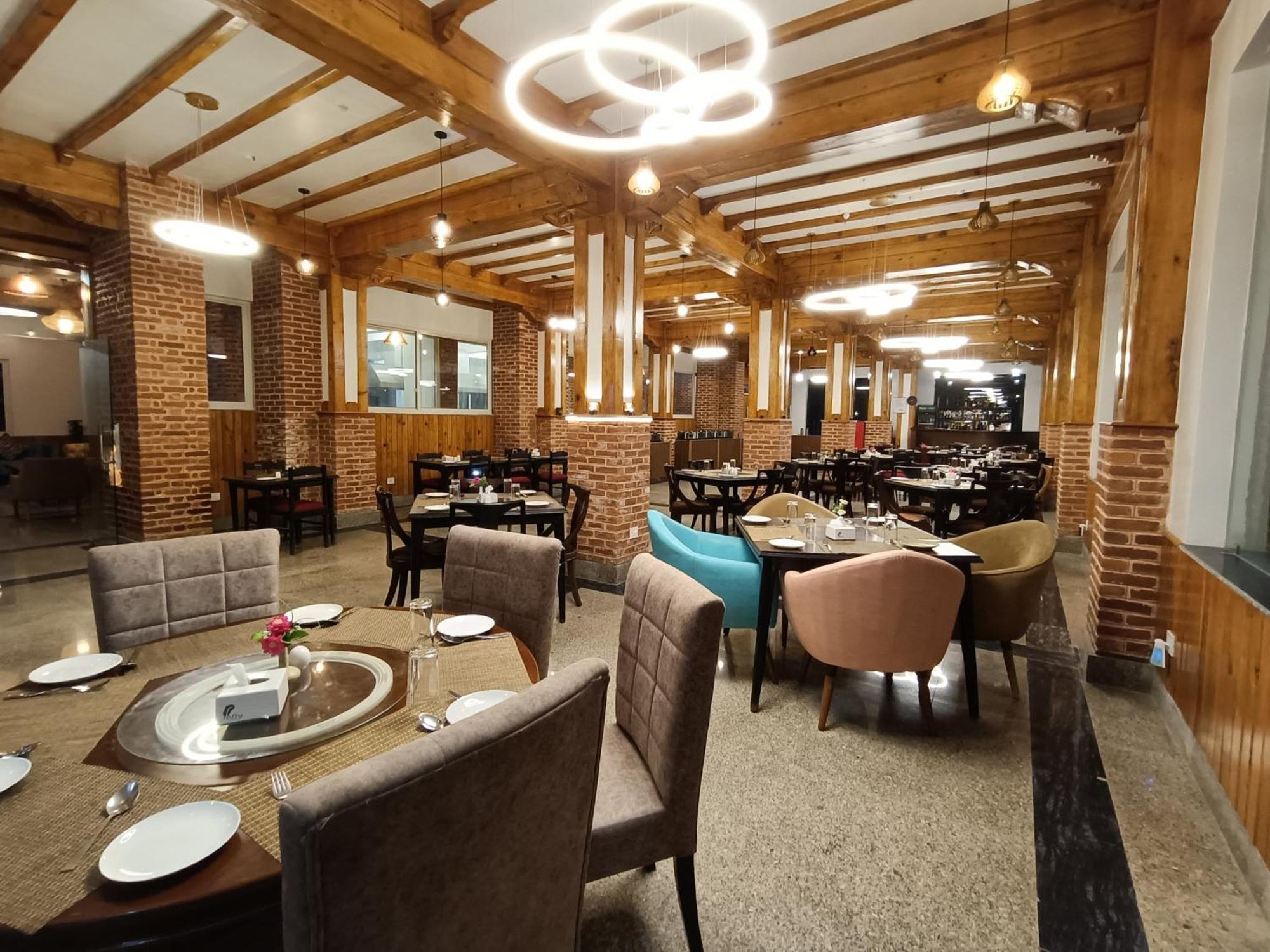 Hotel Chautari Pvt Ltd Nagarkot Extérieur photo