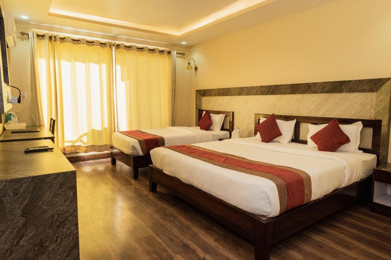 Hotel Chautari Pvt Ltd Nagarkot Extérieur photo